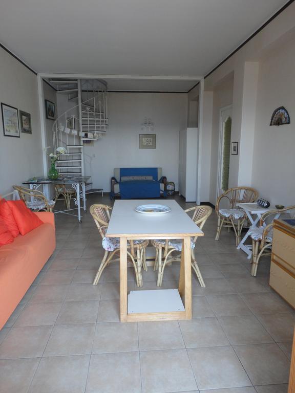 Appartamento Sul Mare Acireale Εξωτερικό φωτογραφία