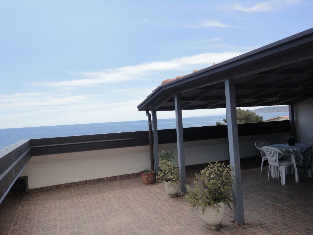 Appartamento Sul Mare Acireale Εξωτερικό φωτογραφία